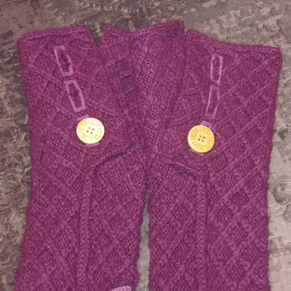 UGG Australia- Classic Cardy Women's 5 Knit Sweater Pink Woven Button Boots 5819 - Picture 6 of 9